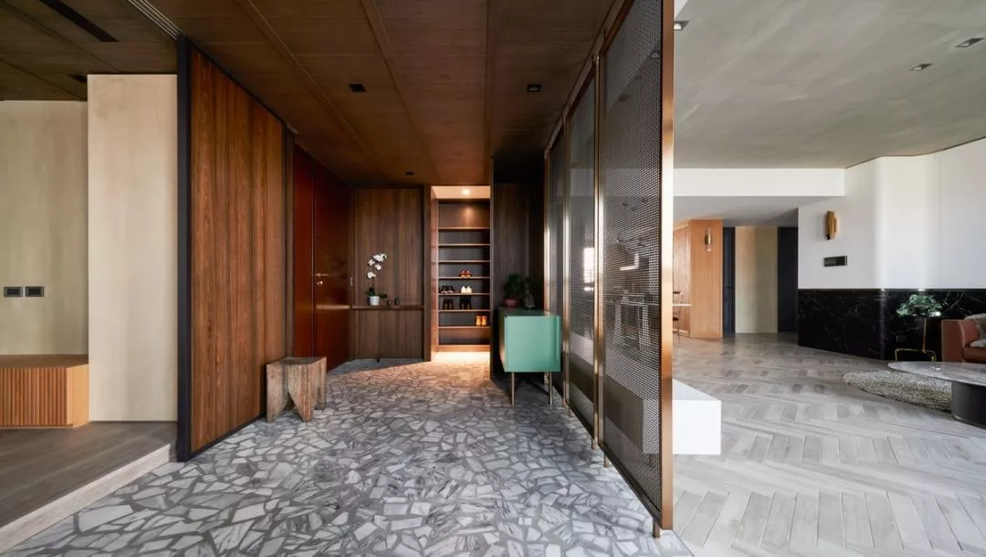 1633139714883795.jpg 640 (1).jpg